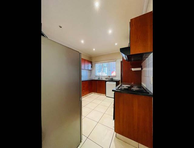2 BEDROOM APARTMENT FOR SALE IN WINDERMERE